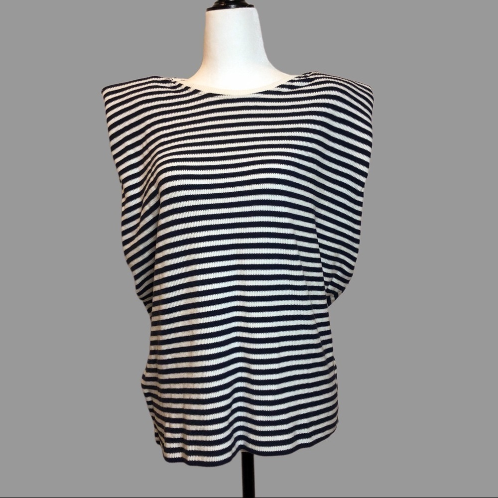 ❤️ S ❤️ NWT Anthro Top Striped Muscle Tank Shoulder Pads Knit​